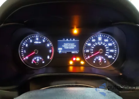 2019 Kia Forte Lxs z USA, uszkodzony, nr VIN 3KPF24AD1KE133874